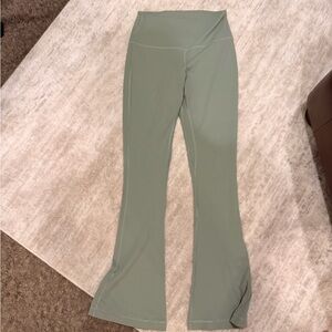 Lululemon Size 8 Align Mini Flares